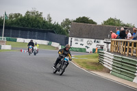 Vintage-motorcycle-club;eventdigitalimages;mallory-park;mallory-park-trackday-photographs;no-limits-trackdays;peter-wileman-photography;trackday-digital-images;trackday-photos;vmcc-festival-1000-bikes-photographs